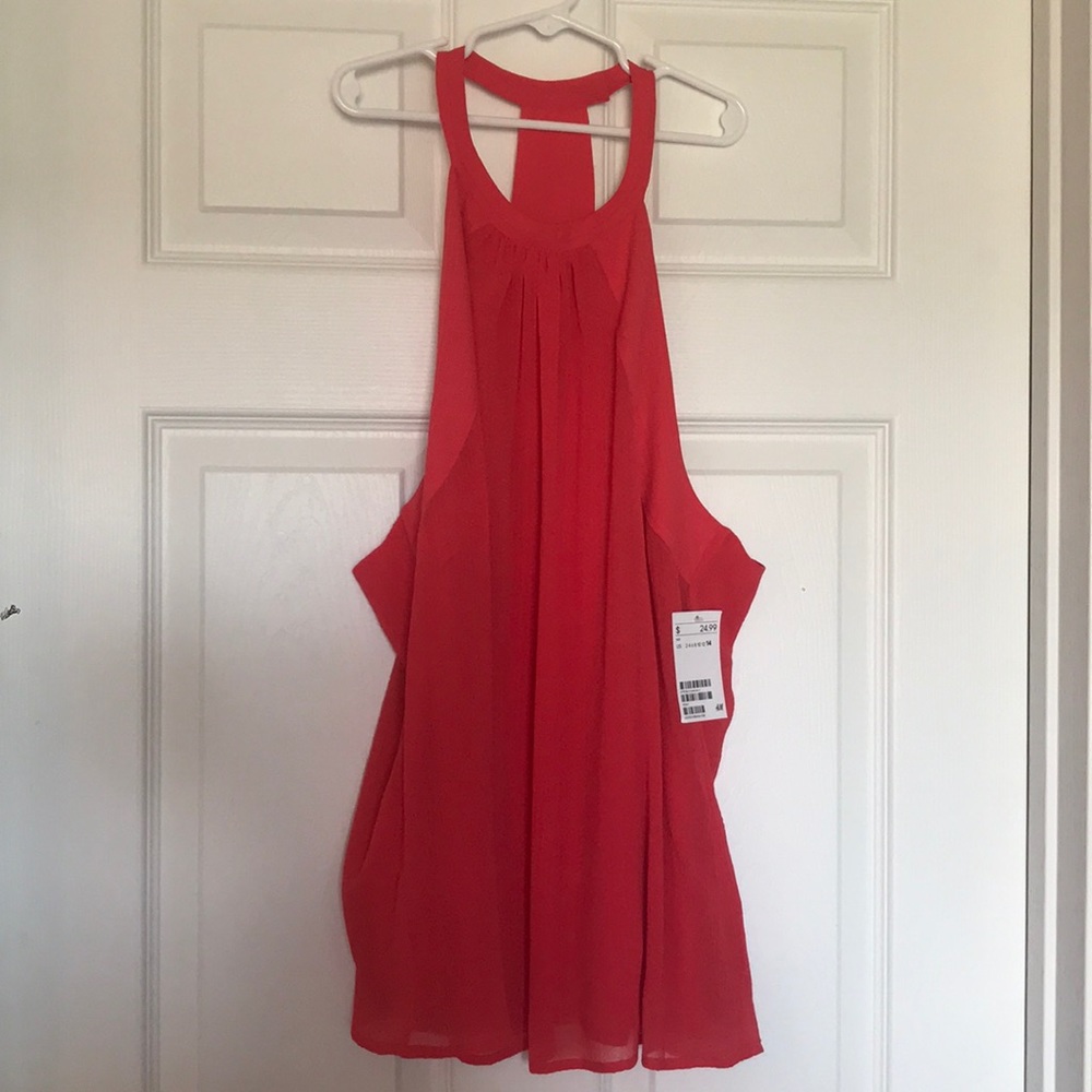 Coral flowy tank